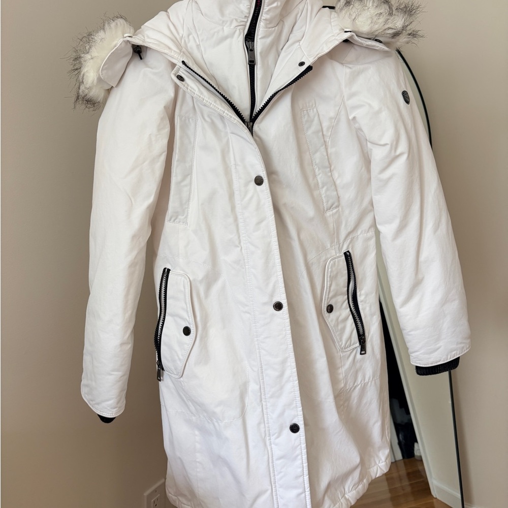 1 Madison Women's White Ski Jacket